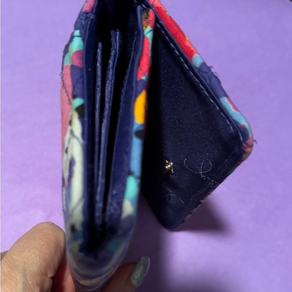 Vera Bradley Petite Trifold Wallet. Impressionista Pattern. EUC - Picture 10 of 10